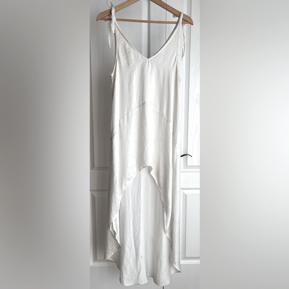Silence & Noise UO White Slip Dress